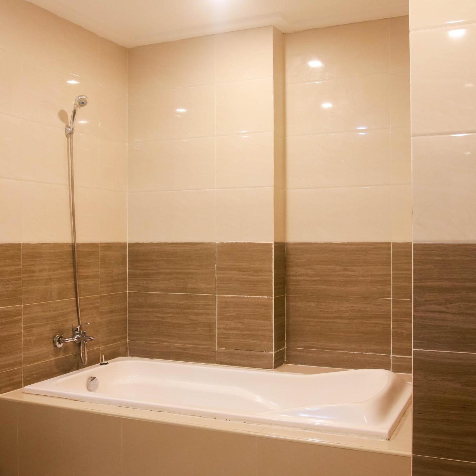 Iloilo Gateway Hotel And Suites Pavia Exterior foto