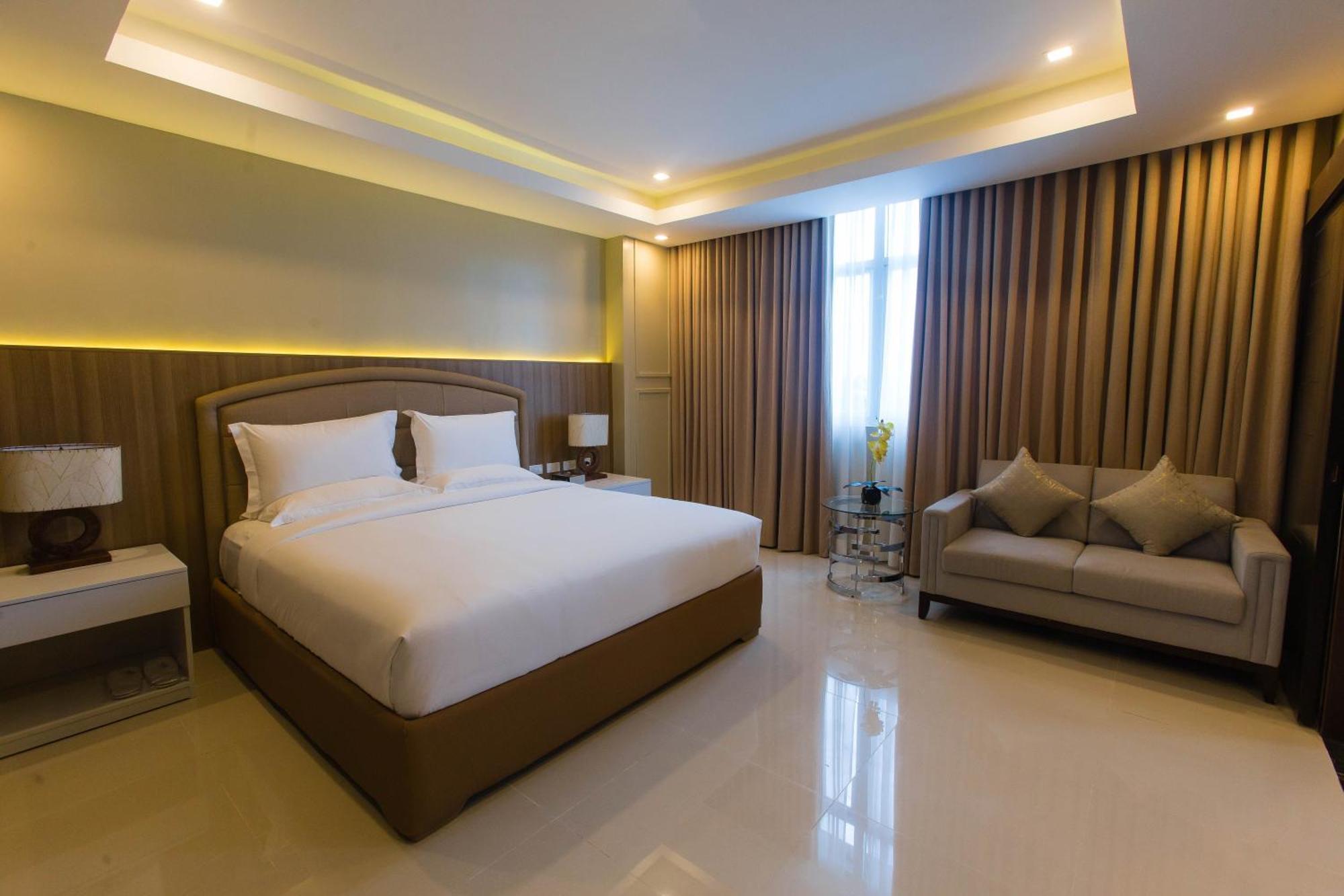 Iloilo Gateway Hotel And Suites Pavia Exterior foto